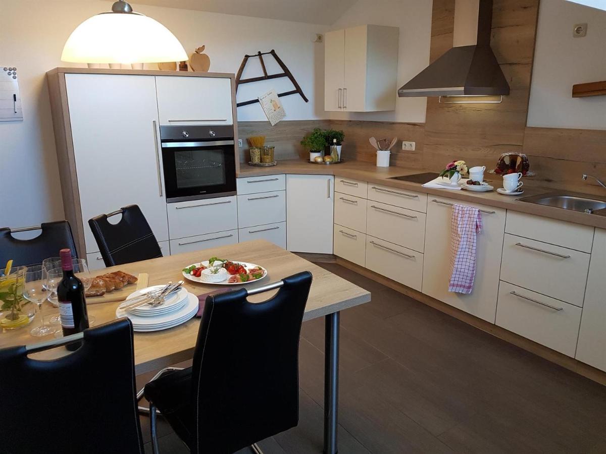 Ferienwohnung An Der Kleinen Schreinerei Hallschlag المظهر الخارجي الصورة